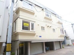 パレロワイヤルN7外観写真