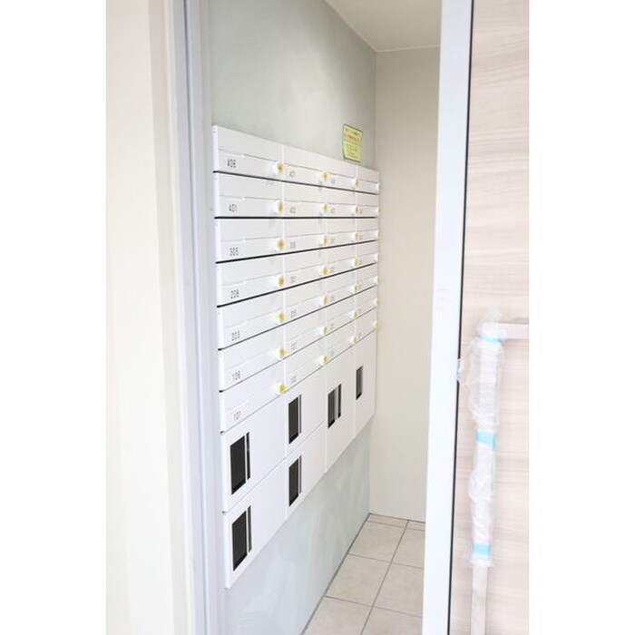 物件外観写真4　(建物設備)