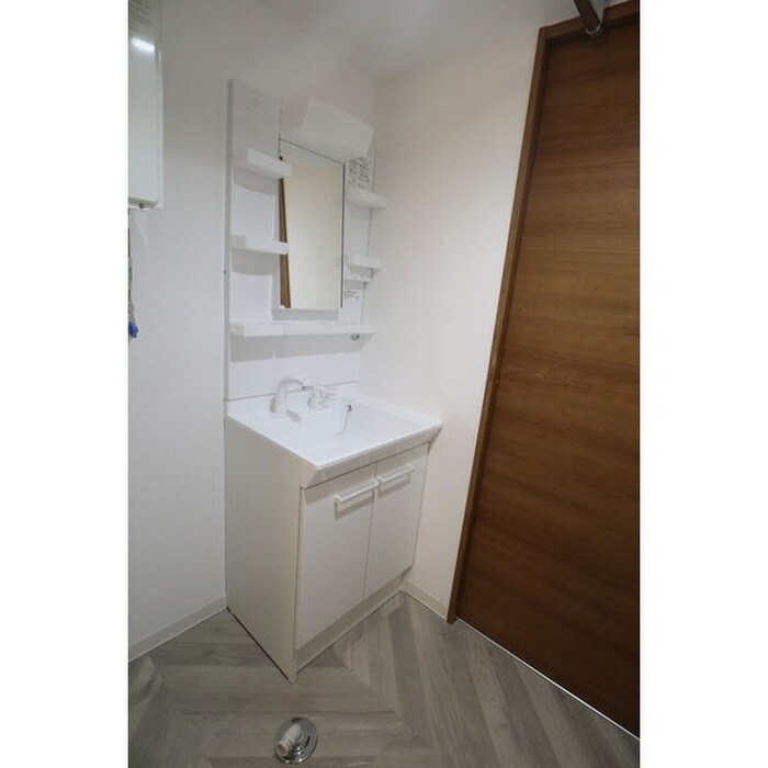 物件内観写真12　(洗面)