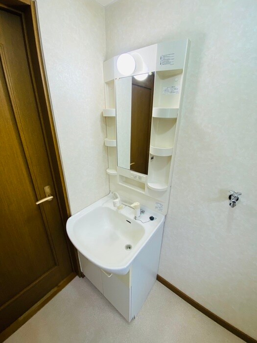 物件内観写真15　(洗面)