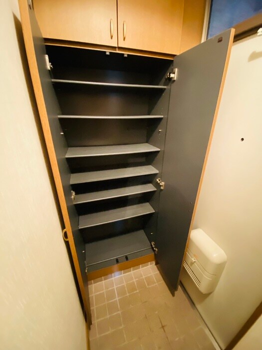 物件内観写真19　(靴箱)