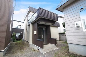 角田邸　貸家外観写真