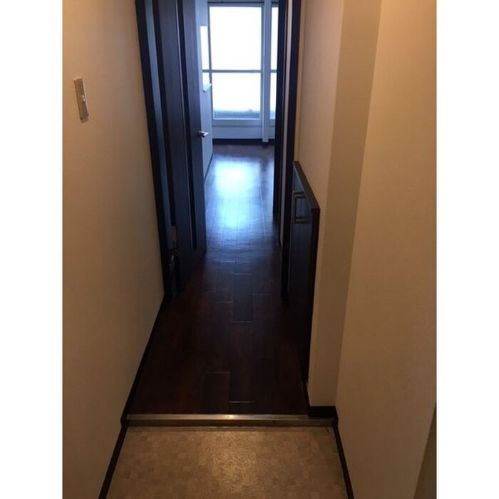 物件内観写真15　(廊下)