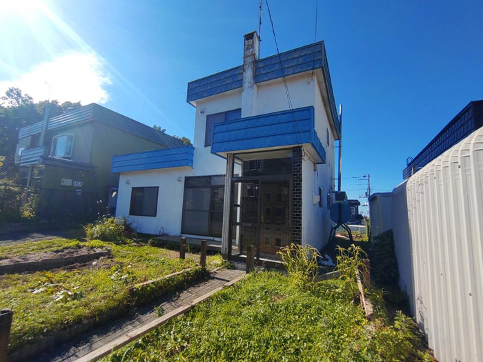里塚２－６谷津邸貸家