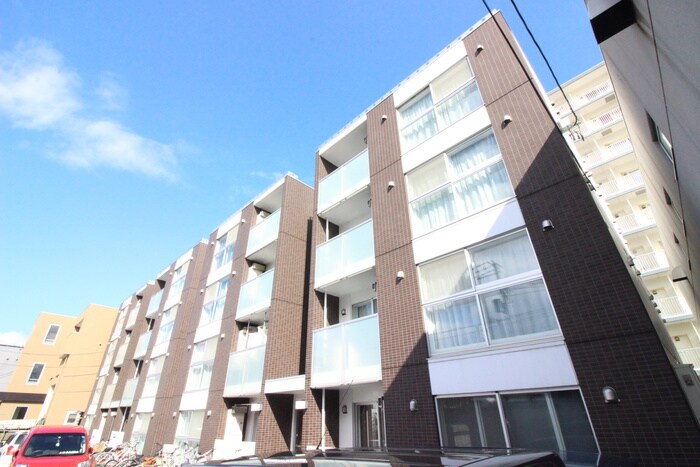 物件外観写真1　(外観写真)