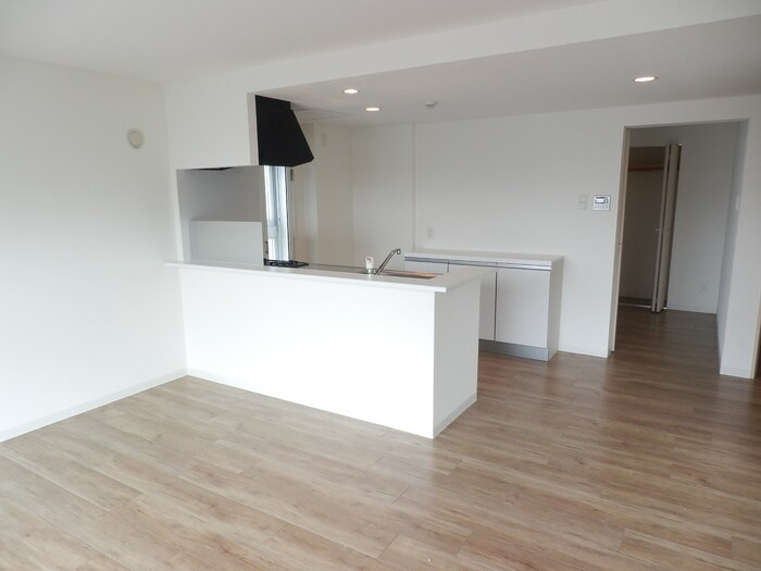 物件内観写真5　(居室)