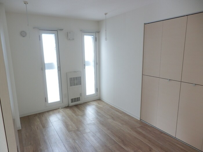 物件内観写真14　(居室)