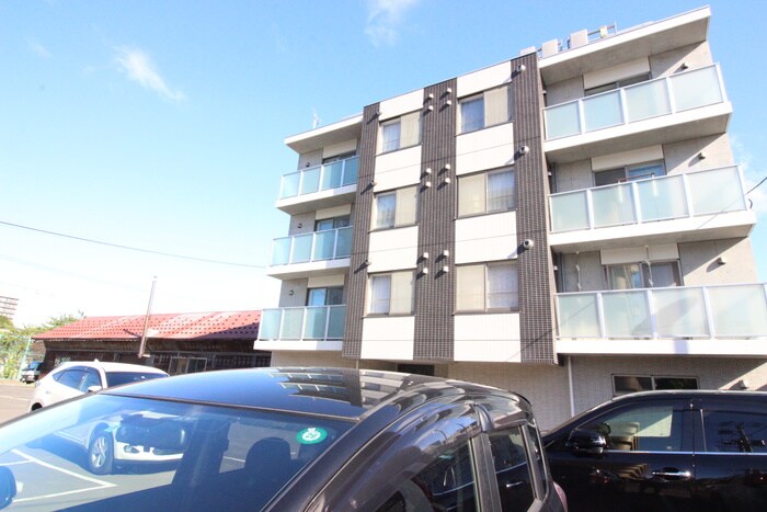 物件外観写真2　(外観写真)