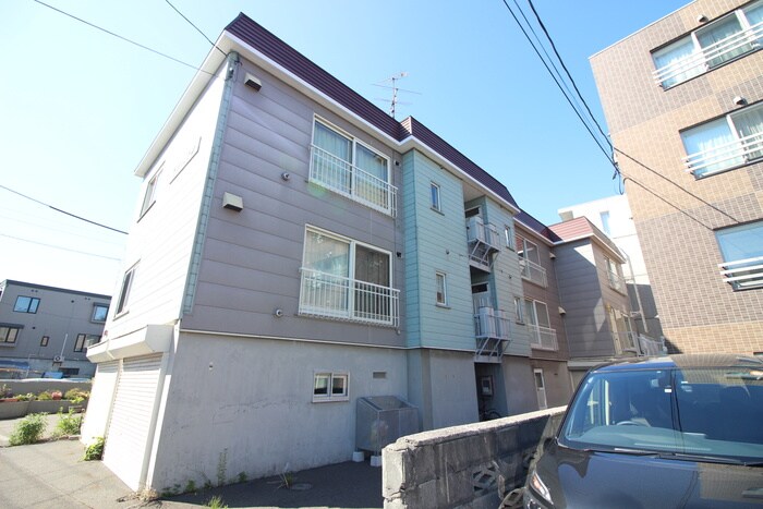 物件外観写真3　(外観写真)