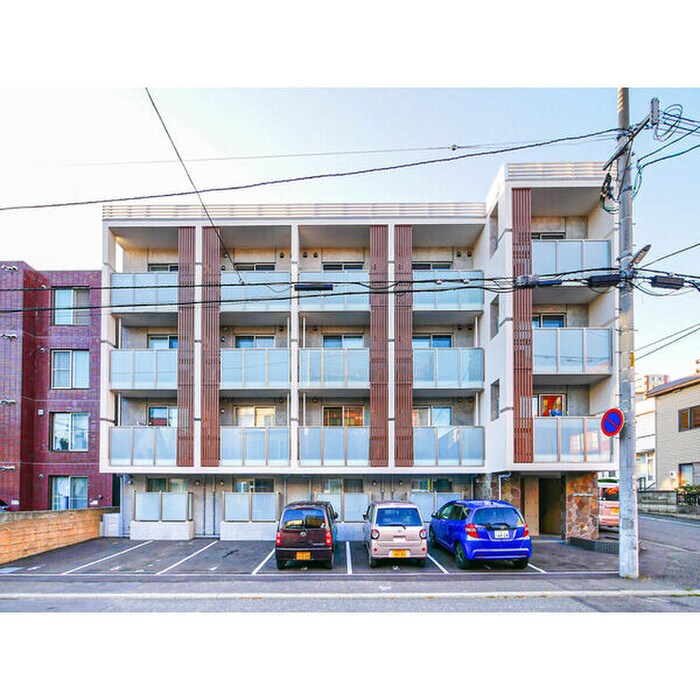 物件外観写真1　(外観写真)