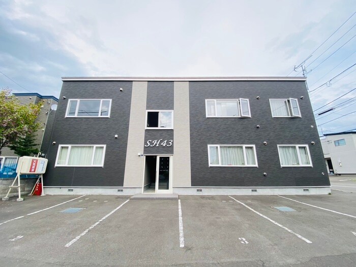 物件外観写真3　(外観写真)