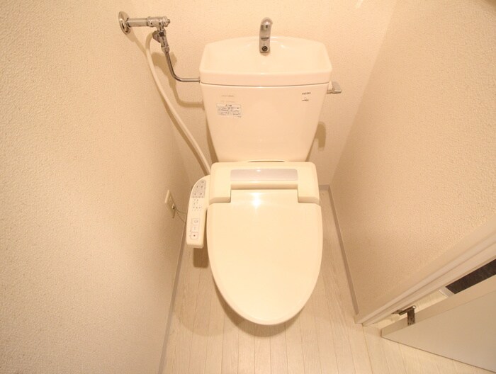 物件内観写真13　(トイレ)