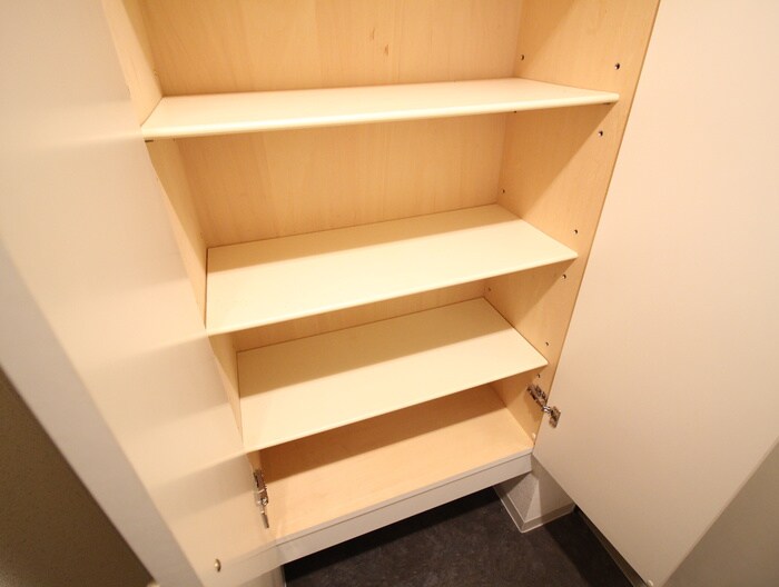 物件内観写真17　(靴箱)