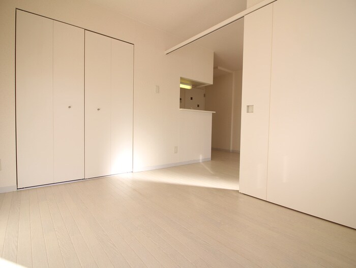 物件内観写真22　(居室)