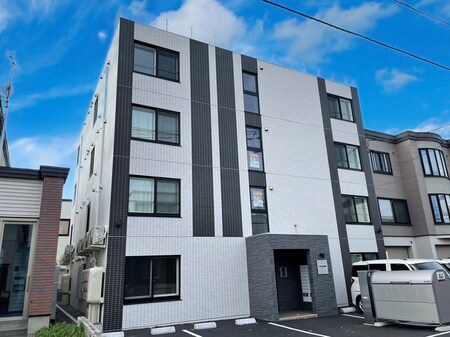 トログランデ新道東外観写真