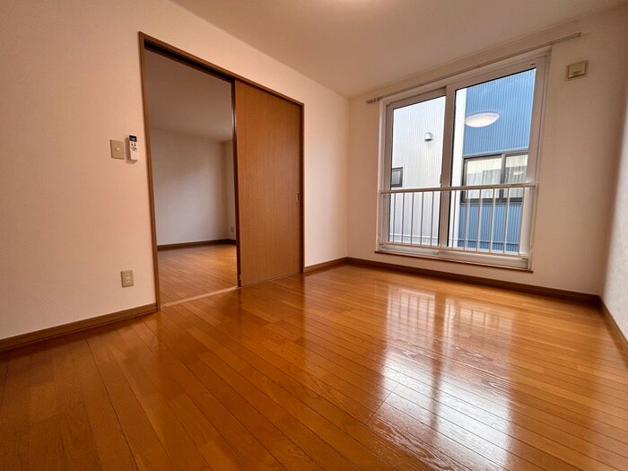 物件内観写真11　(居室)