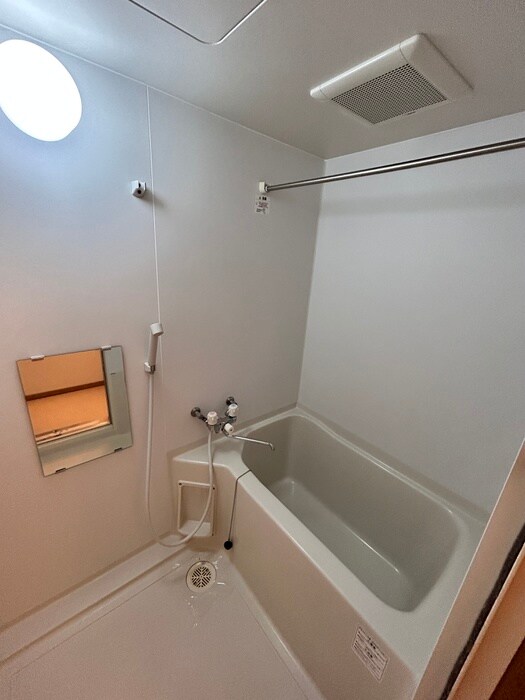 物件内観写真16　(バス／シャワールーム等)