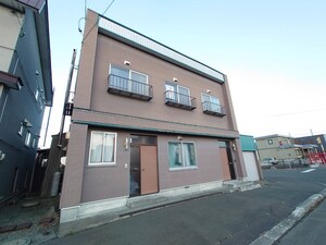 一棟二戸建外観写真