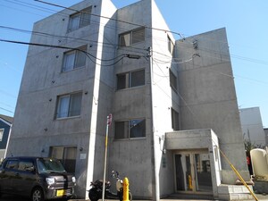 リラさっぽろ外観写真