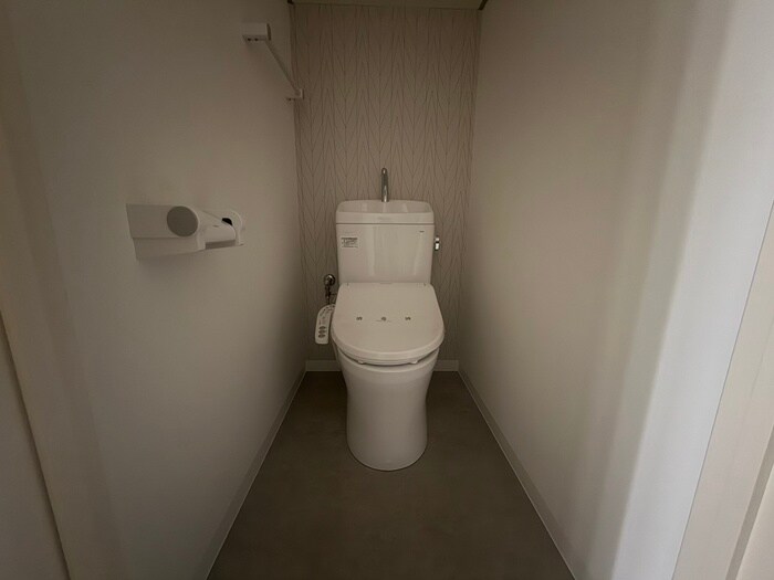 物件内観写真12　(トイレ)
