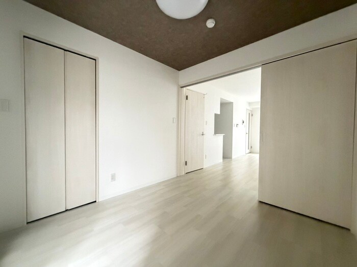 物件内観写真19　(居室)