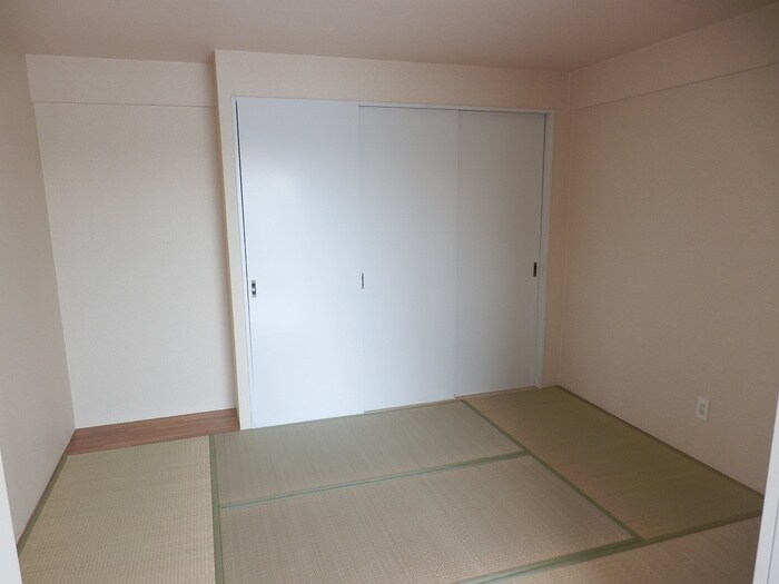 物件内観写真15　(居室)