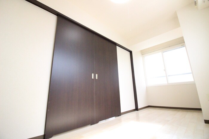 物件内観写真21　(居室)