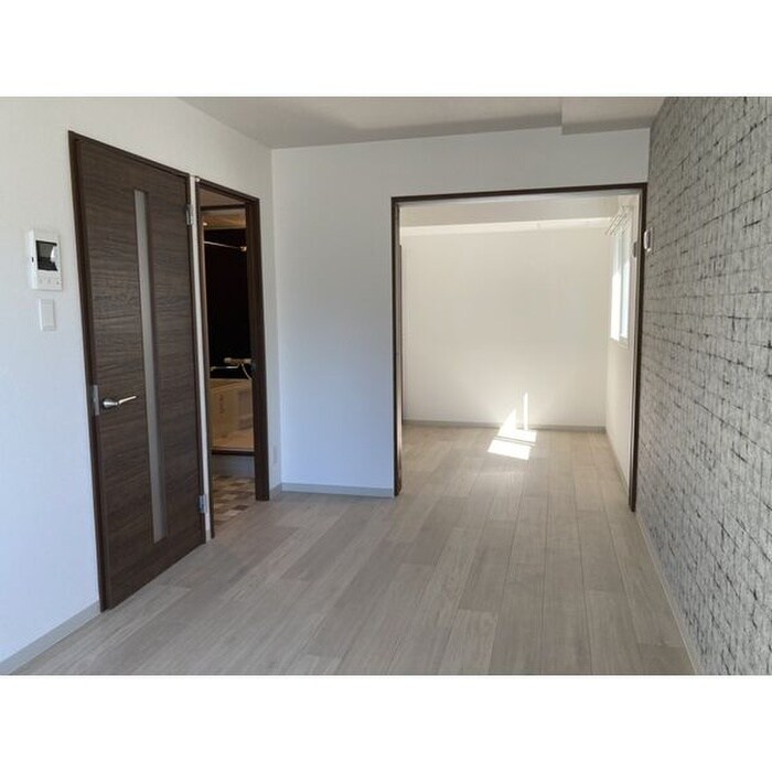 物件内観写真6　(居室)