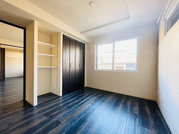 物件内観写真9　(居室)