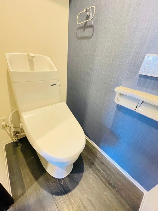 物件内観写真16　(トイレ)