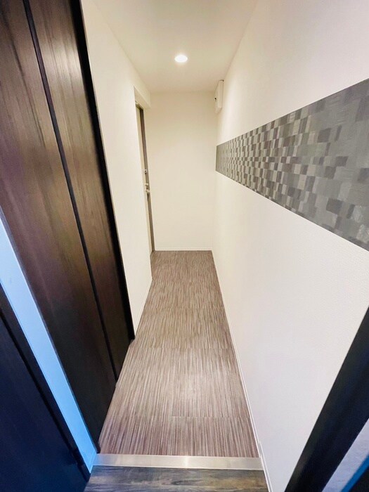 物件内観写真20　(玄関)