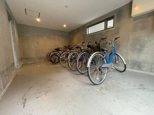 駐輪場