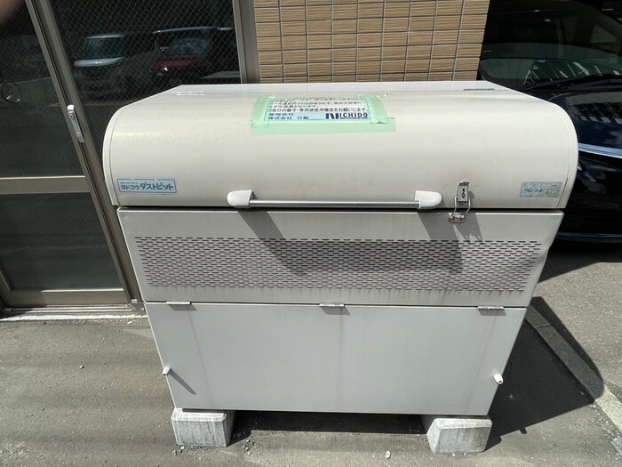 物件外観写真6　(建物設備)