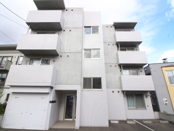 物件外観写真2　(外観写真)