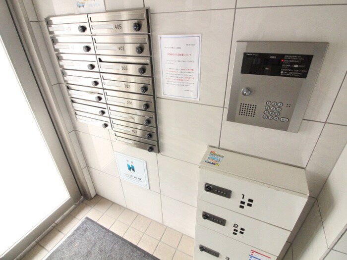 物件外観写真6　(建物設備)