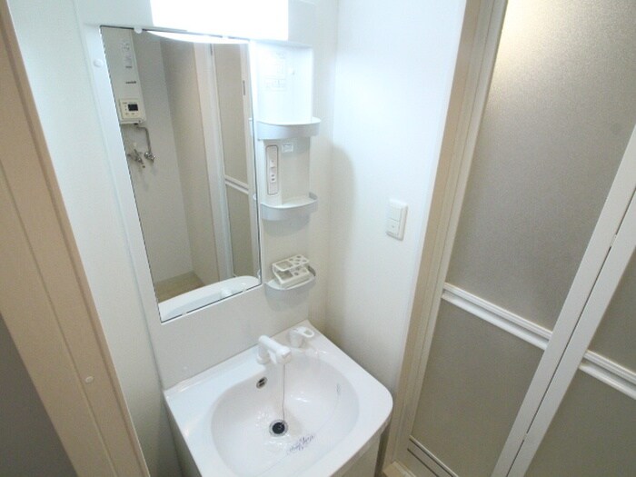 物件内観写真13　(洗面)