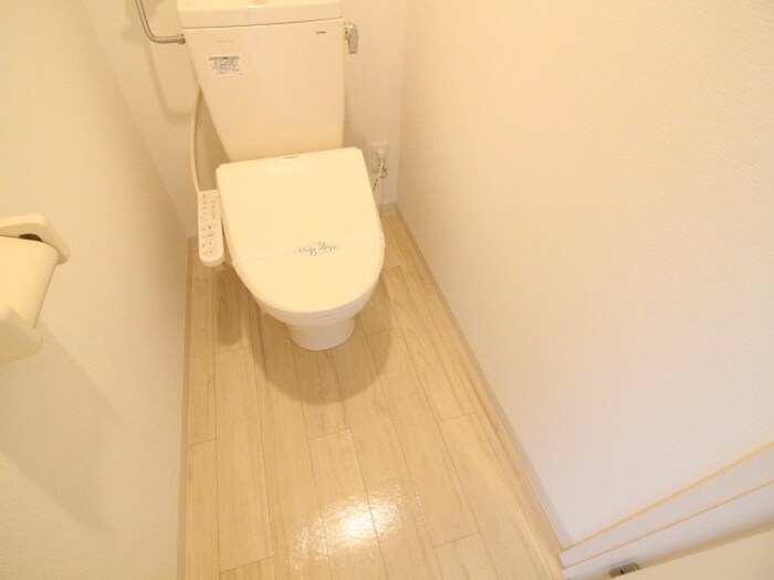 物件内観写真15　(トイレ)