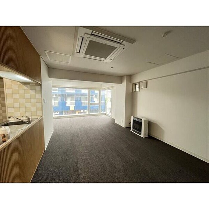 物件内観写真4　(居室)