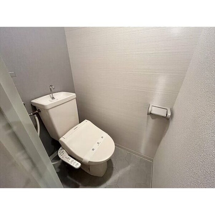 物件内観写真7　(トイレ)