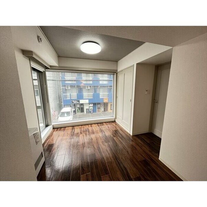 物件内観写真11　(居室)