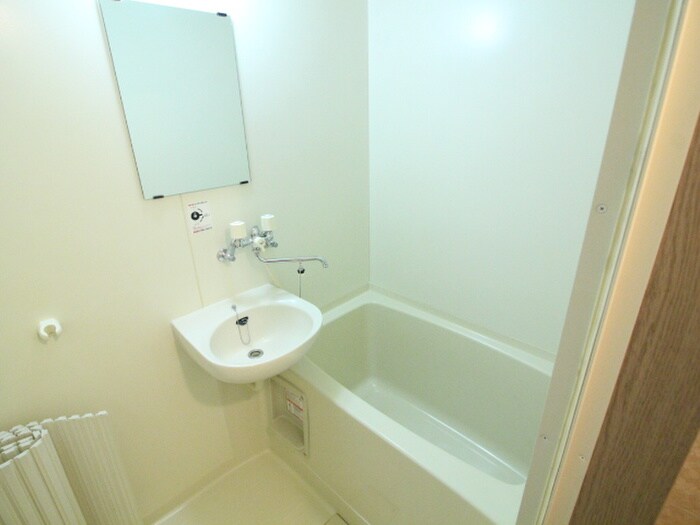 物件内観写真13　(バス／シャワールーム等)