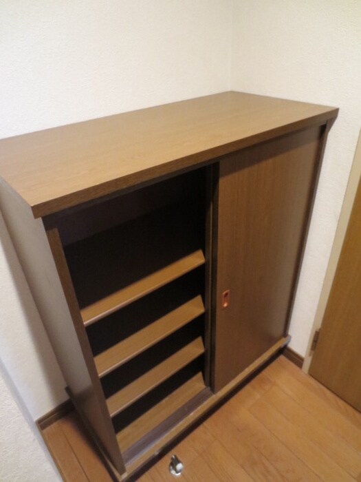 物件内観写真13　(靴箱)