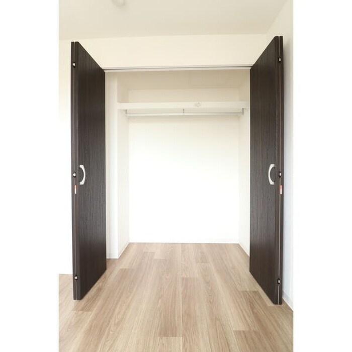 物件内観写真9　(収納)