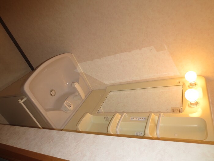 物件内観写真13　(洗面)