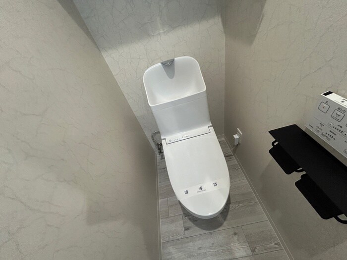 物件内観写真12　(トイレ)