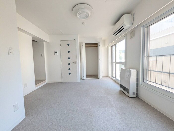 物件内観写真7　(居室)