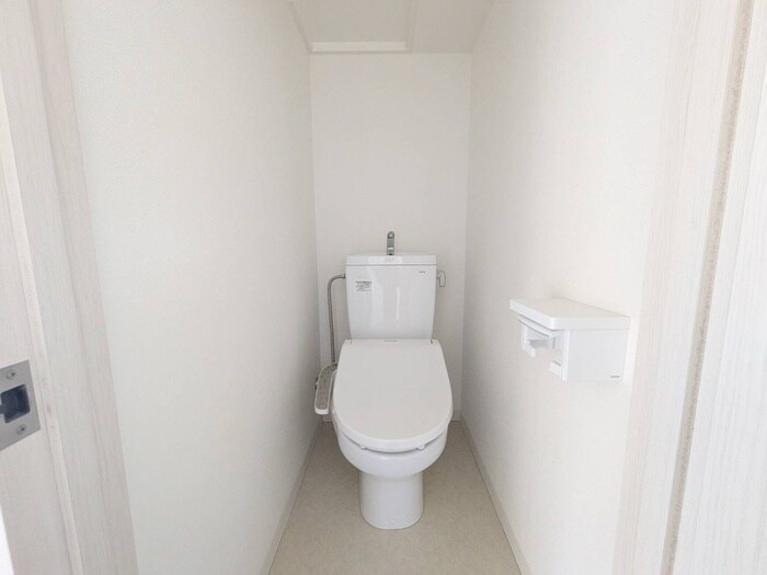 物件内観写真15　(トイレ)