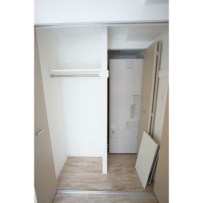 物件内観写真10　(収納)