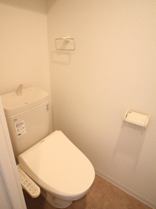 物件内観写真15　(トイレ)