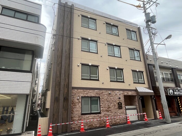 物件外観写真2　(外観写真)